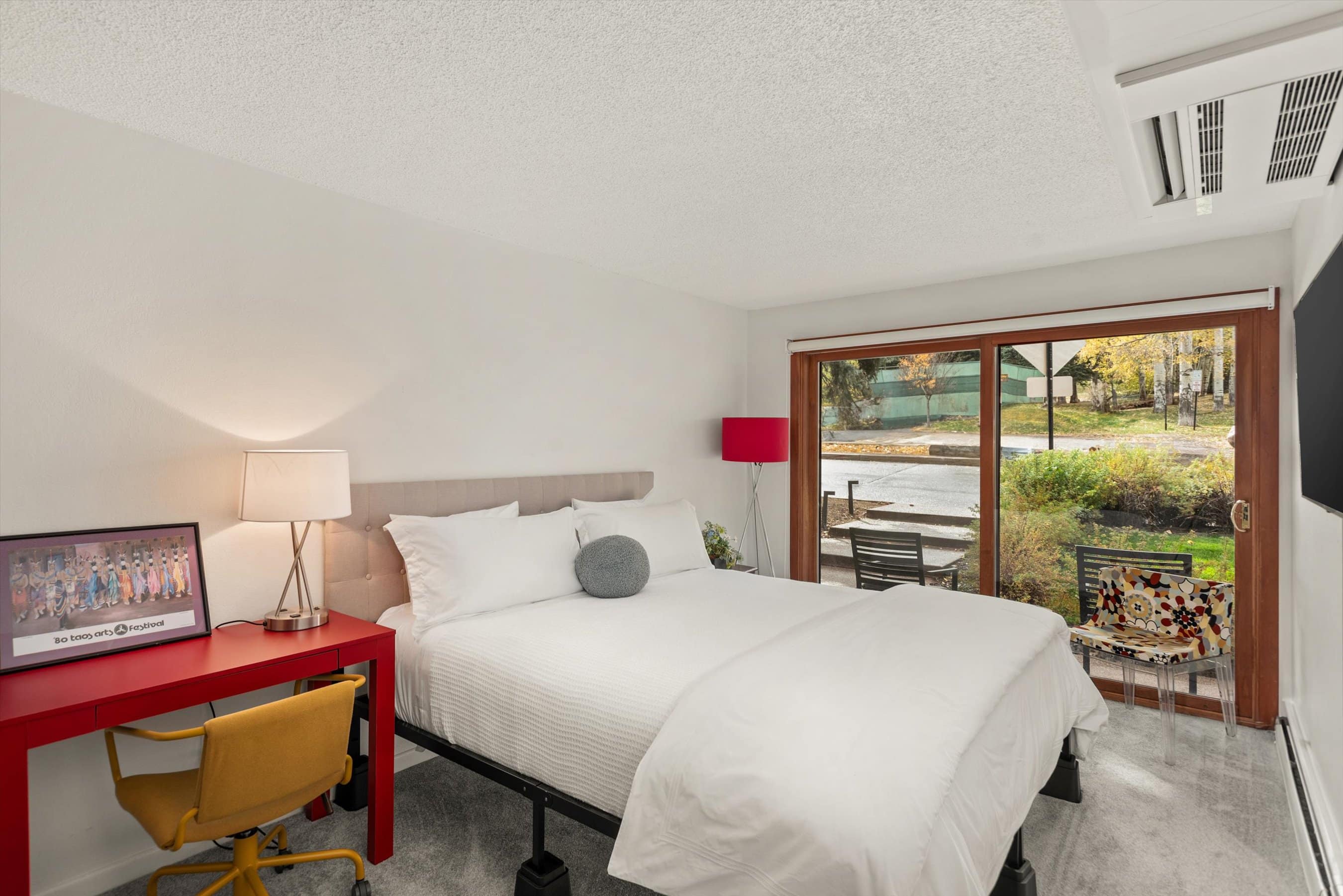 10-205eDurant1C_241017010