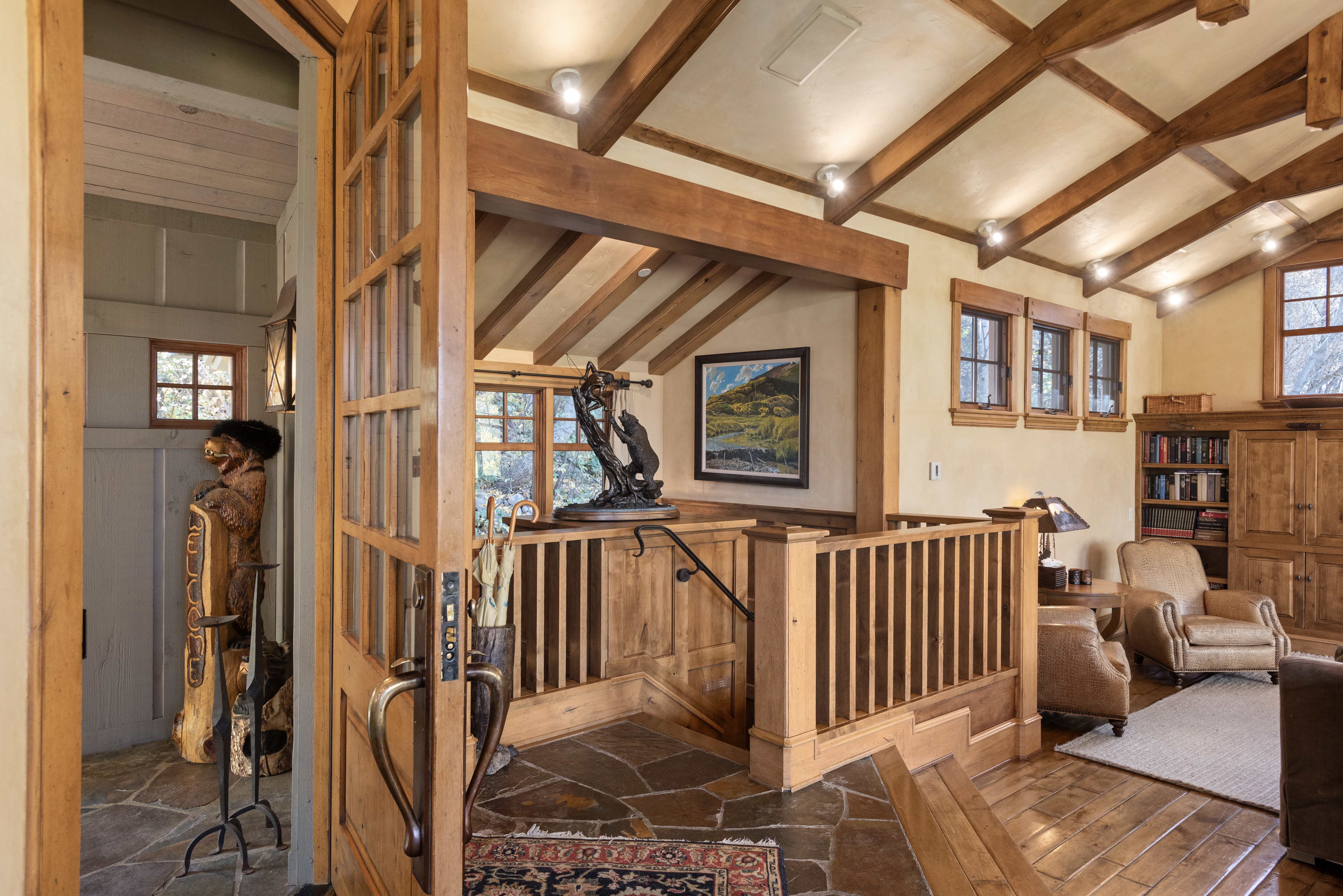 10-660SGalenaSt_241008010