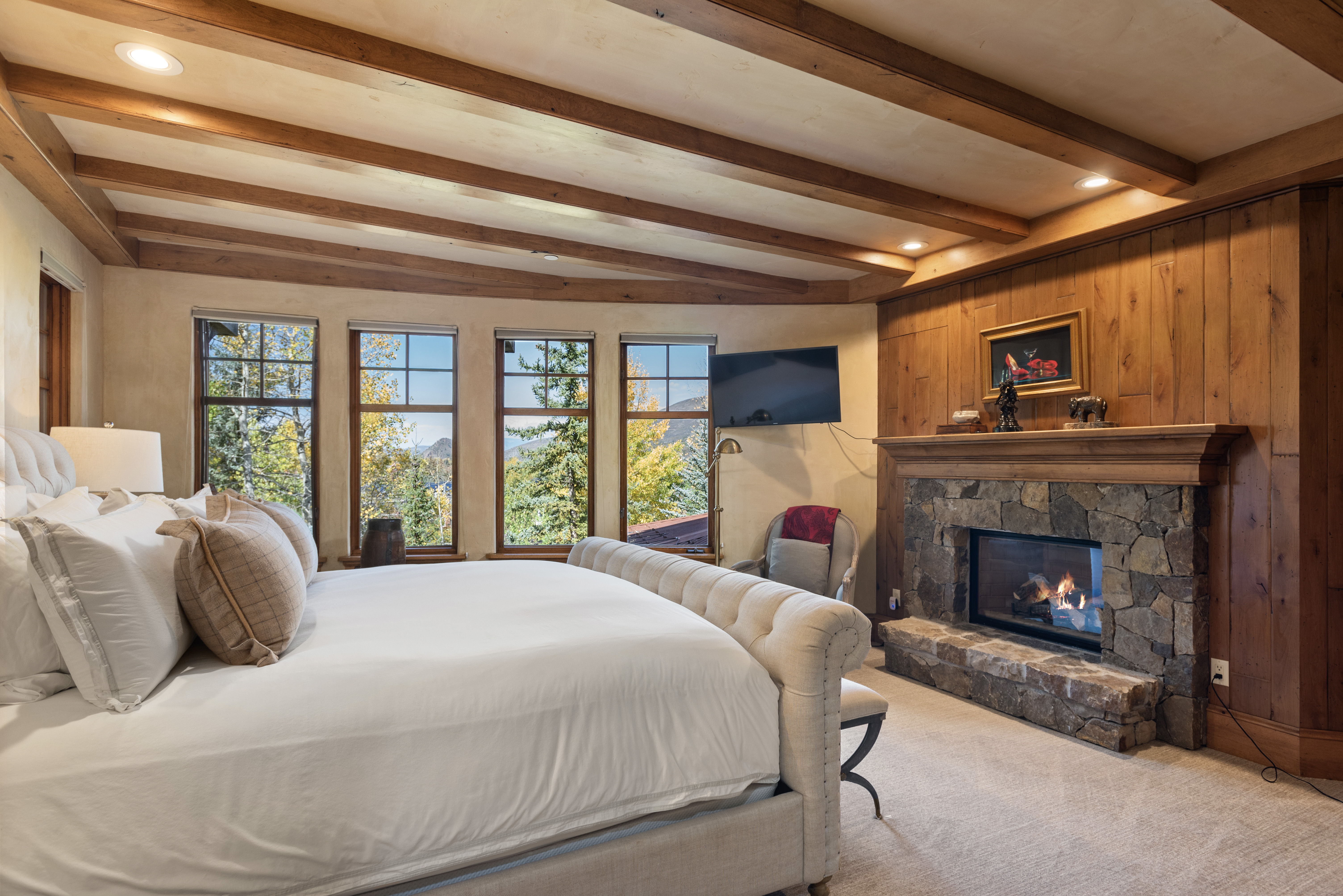 22-660SGalenaSt_241008022