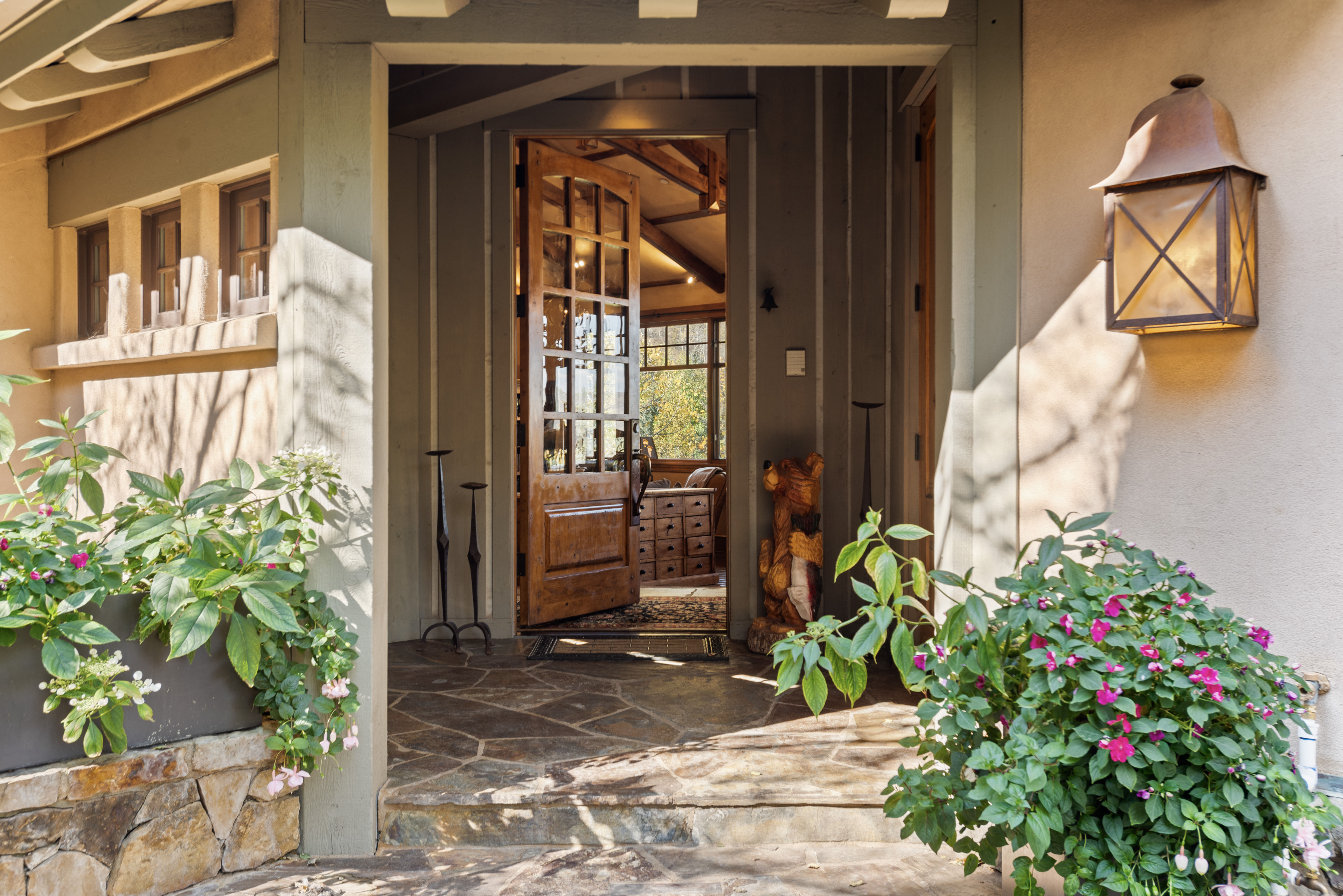 29-660SGalenaSt_241008029